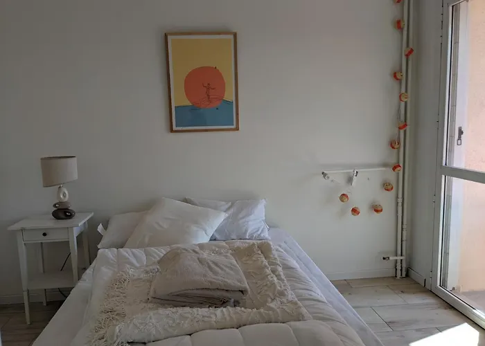 Superbe T2 Proche Des Plages Et Des Commerces * Hyères